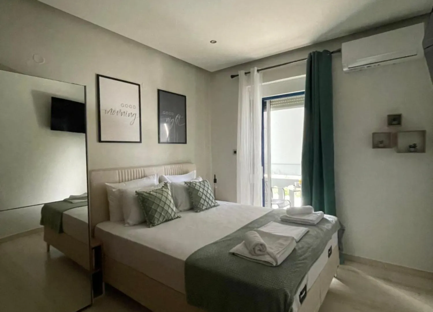 Apartment Rouan Studios 1 Souda Greece